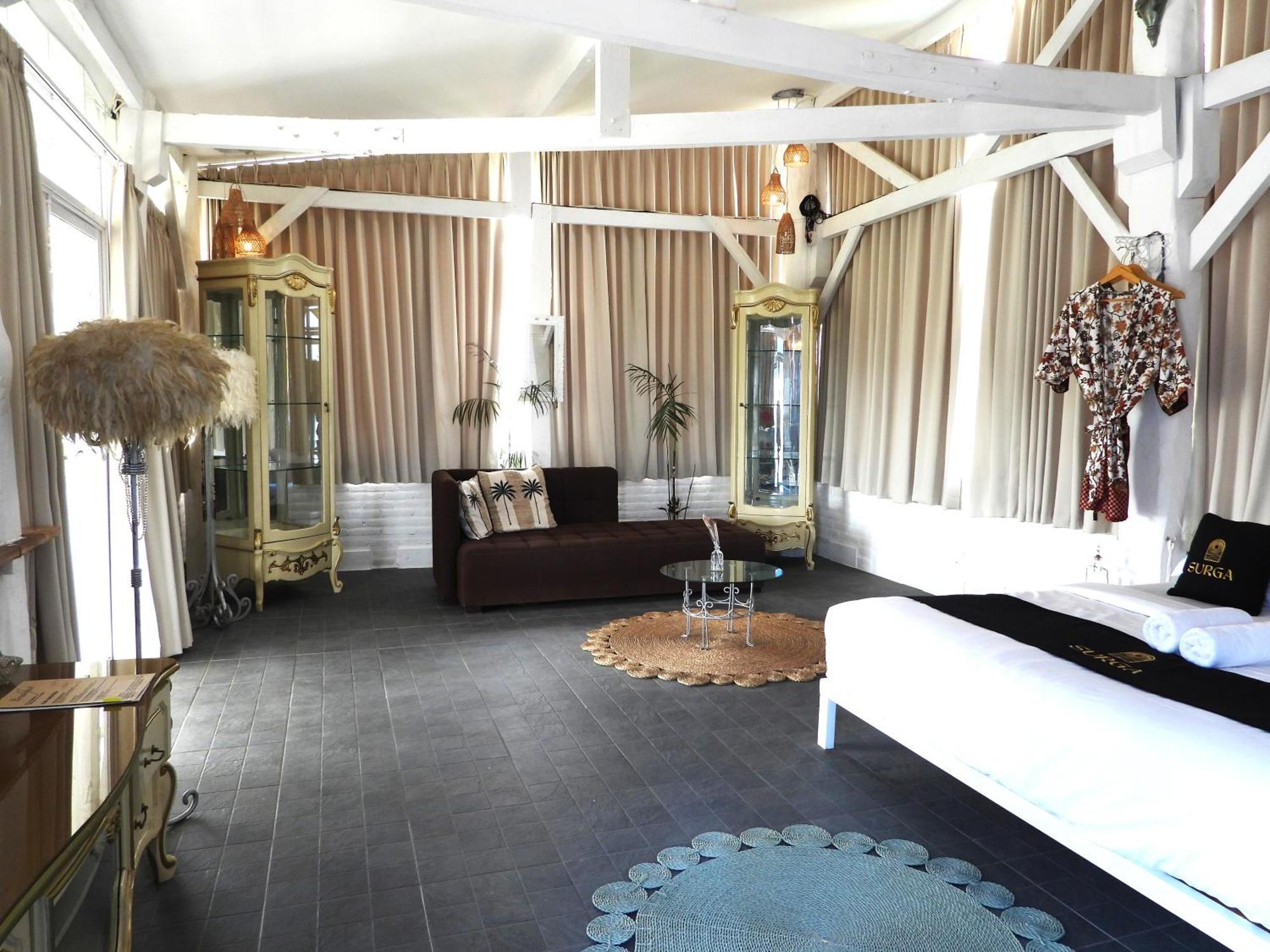 ג'ימבאראן Surga Homestay מראה חיצוני תמונה
