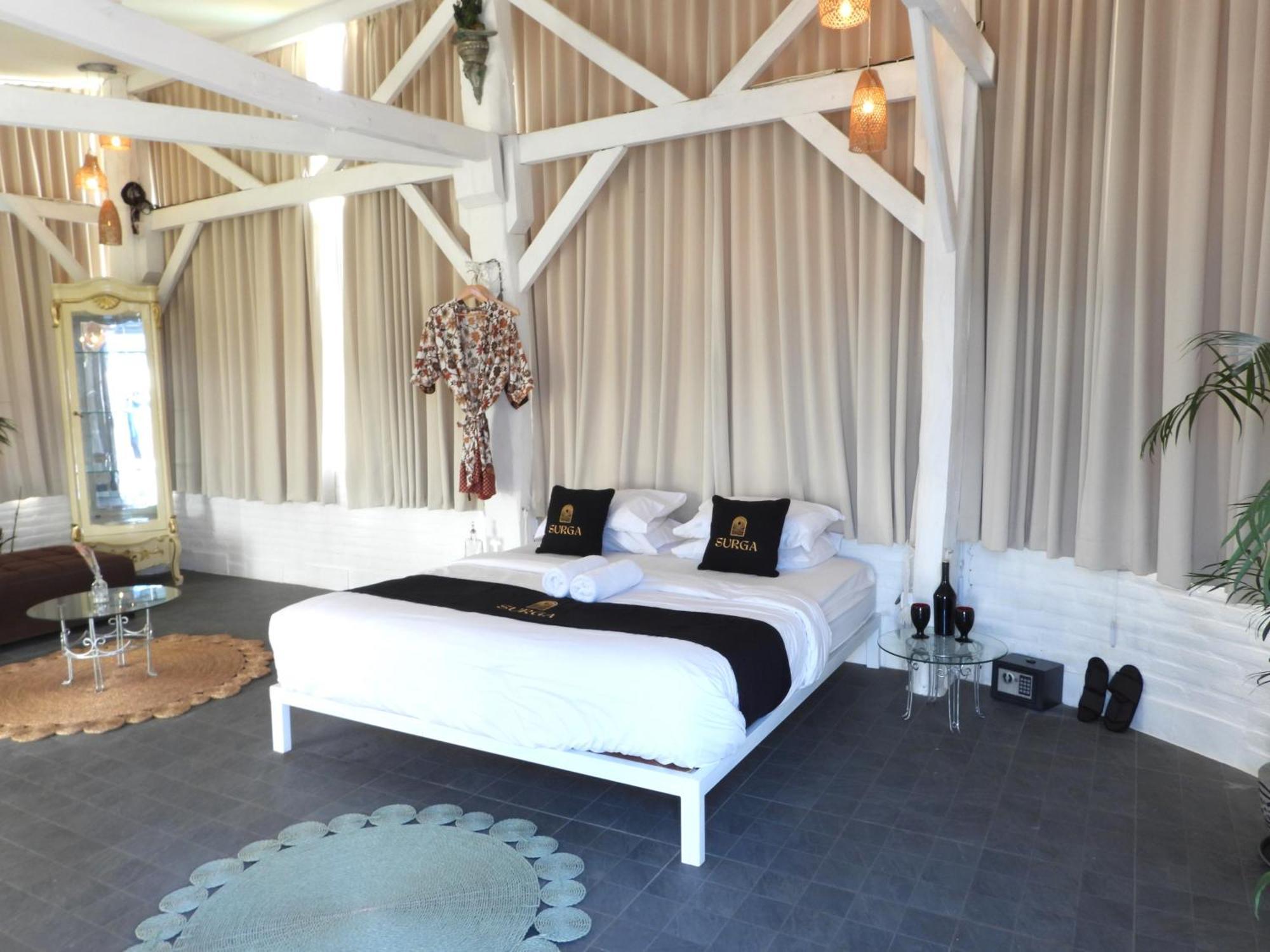 ג'ימבאראן Surga Homestay מראה חיצוני תמונה
