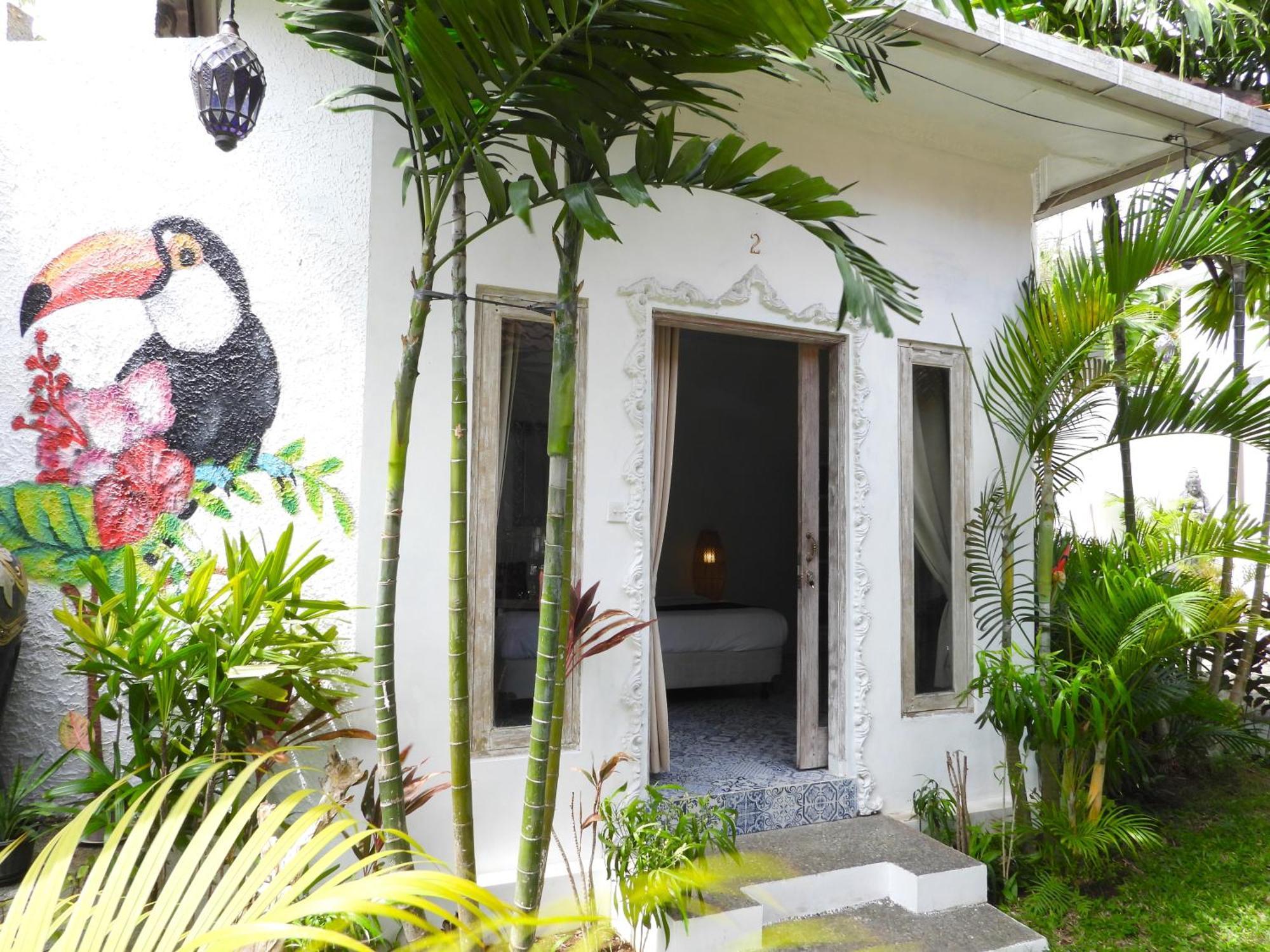 ג'ימבאראן Surga Homestay מראה חיצוני תמונה