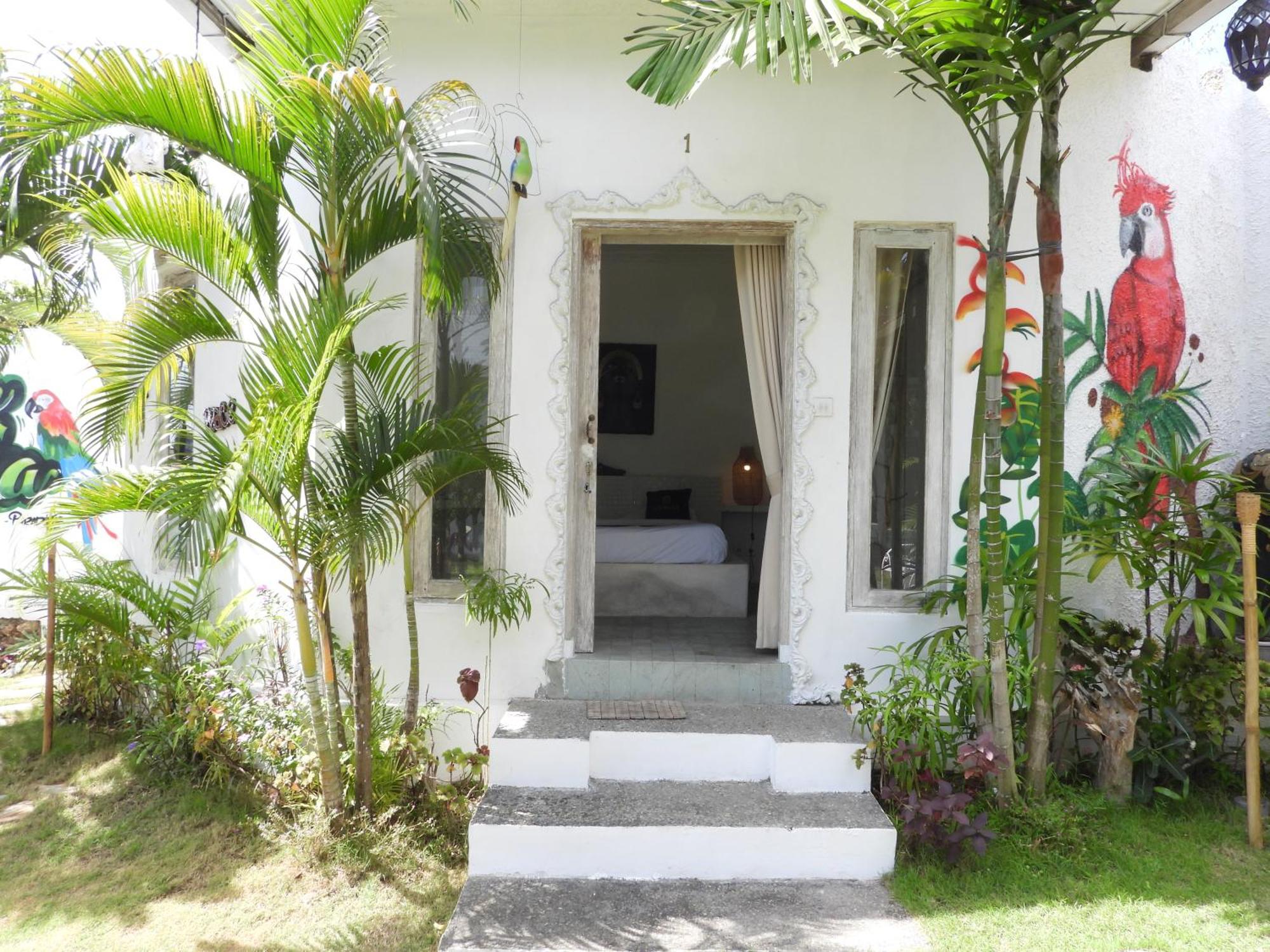 ג'ימבאראן Surga Homestay מראה חיצוני תמונה