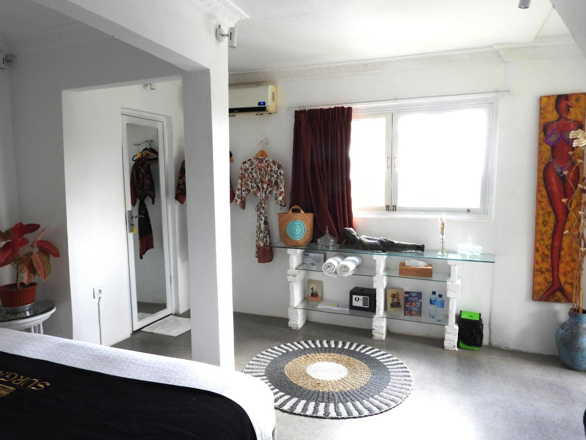 ג'ימבאראן Surga Homestay מראה חיצוני תמונה