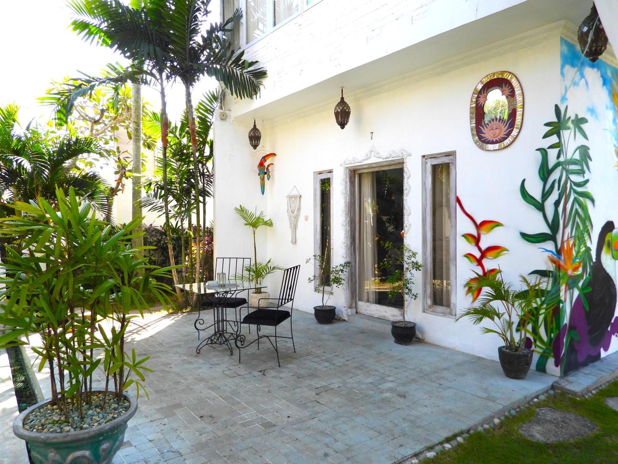ג'ימבאראן Surga Homestay מראה חיצוני תמונה