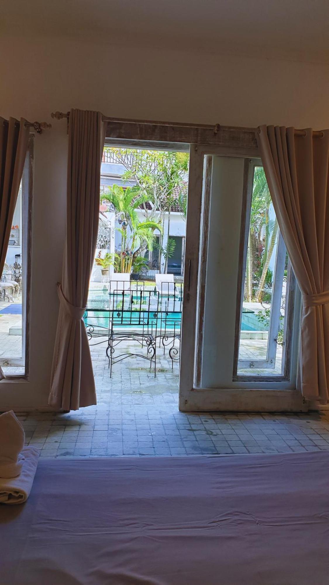 ג'ימבאראן Surga Homestay מראה חיצוני תמונה
